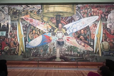  Quaternary Visions! A Journey into Mexican Muralism through Time and Color